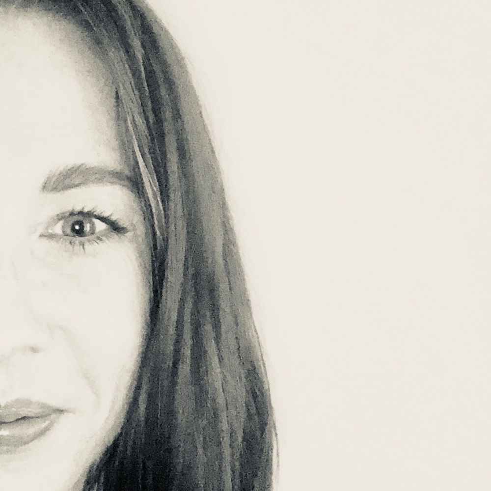 Meet your Posher, Leila